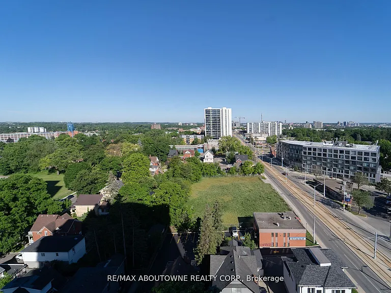 5 Wellington St S #1407 — Photo 13