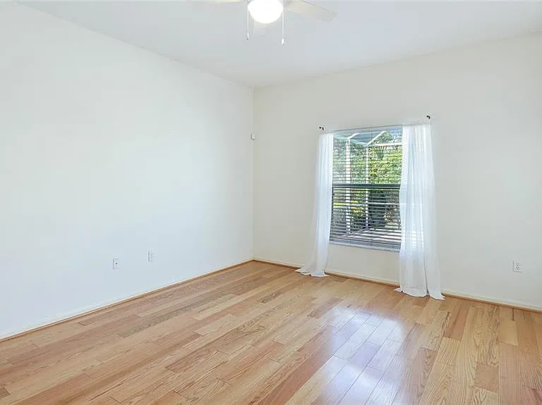 534 Oak Bay Dr — Photo 18