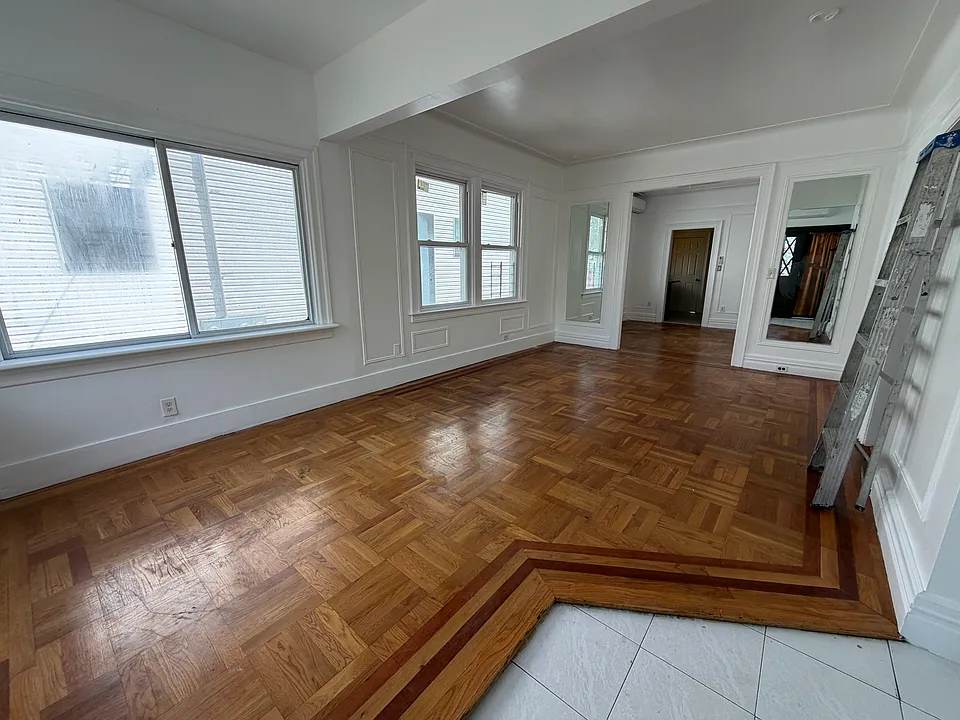 3162 Philip Ave #1