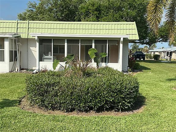 4th image of 1802 BEDFORD LANE #1