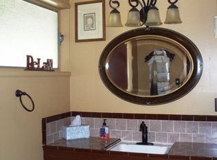 1951 Ridge Rd, Ukiah, CA 95482