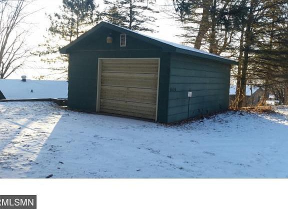 3rd image of 51635 Belle Isle Dr