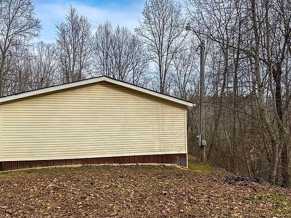 5th image of 135 Harold Brooks Ln