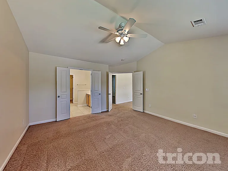 1267 Buckingham Cir — Photo 11
