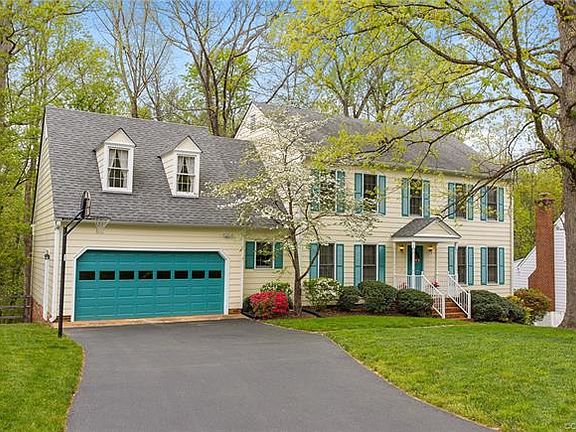 2nd image of 1006 Meadowcreek Dr