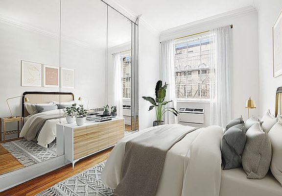4th image of 25 E 69th St APT 4A