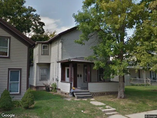 121 N Washington St, Janesville, WI 53548