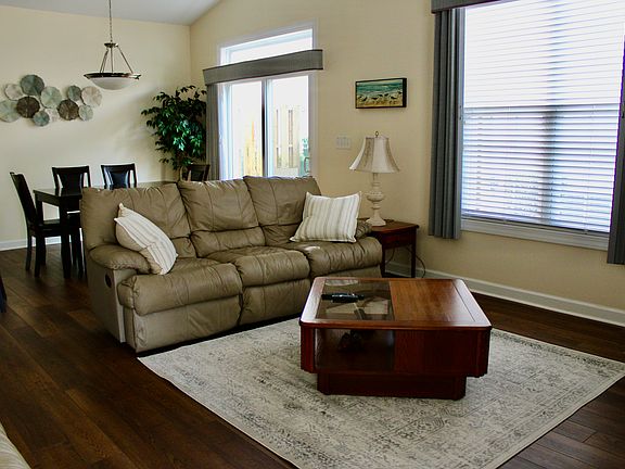 2nd image of 509B Village Green Dr