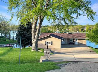 5-208 Heathcliff Dr, Lanark, IL 61046