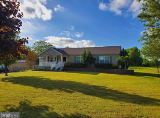 1060 E Garden Rd, Vineland, NJ 08360