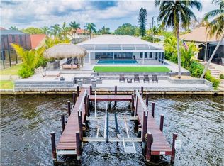 2530 SE 28th St, Cape Coral, FL 33904
