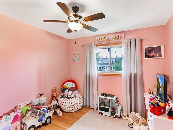 5th image of 2141 Louis St