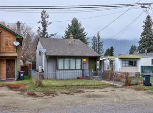 1026 Hillside Ave, Chase, BC V0E1M0