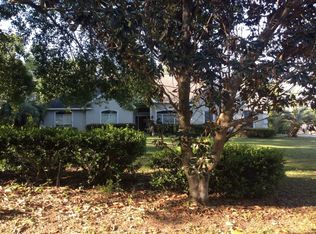 11180 Lake Cir, Daphne, AL 36526