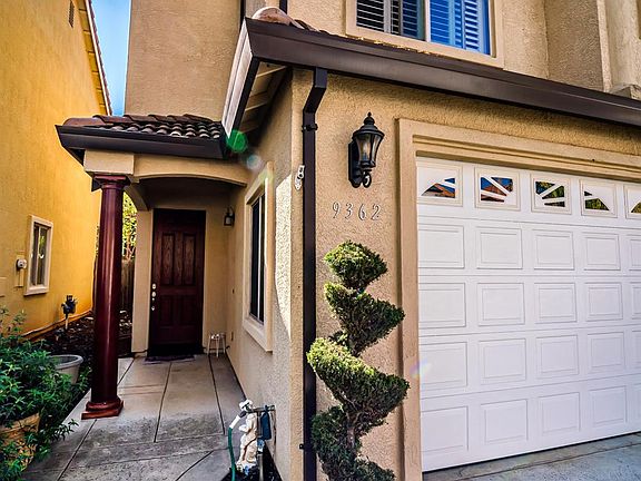 3rd image of 9362 Villa Bella Ln