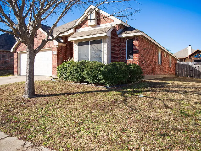 6823 Woodcrest Ln — Photo 25