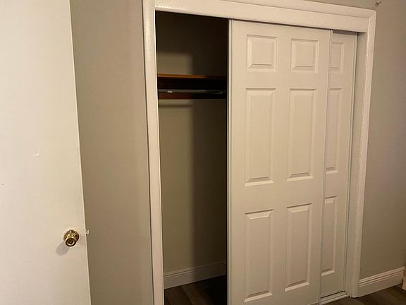 4th image of 11115 Hannaway Dr #1