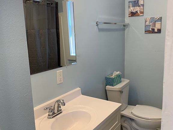 4th image of 1404 C Ave