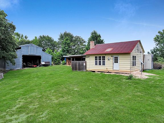 3rd image of 8323 County Road 292