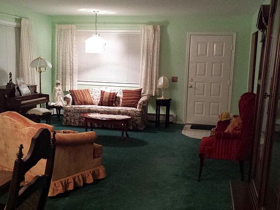 4th image of 209 Orlando Blvd
