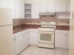 201-18 43rd Ave #2, Bayside, NY 11361