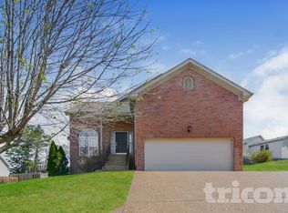 2315 Devonshire Dr, Old Hickory, TN 37138