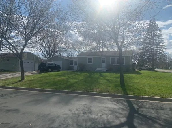 1421 9th Ave, Anoka, MN 55303