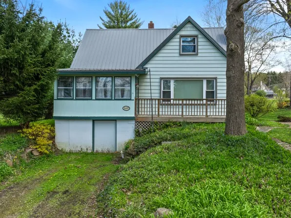 36189 Circuit Dr, Union City, PA 16438