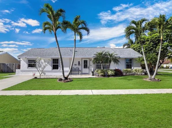 8055 Rose Marie Circle, Boynton Beach, FL 33472