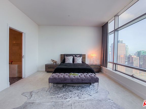 5th image of 900 W Olympic Blvd Unit 38A