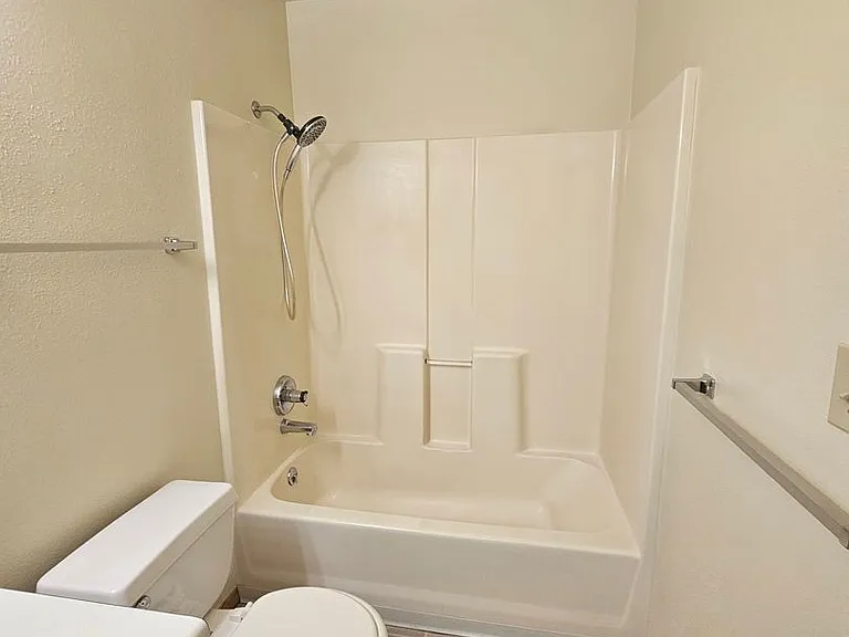 303 Garfield St — Photo 14