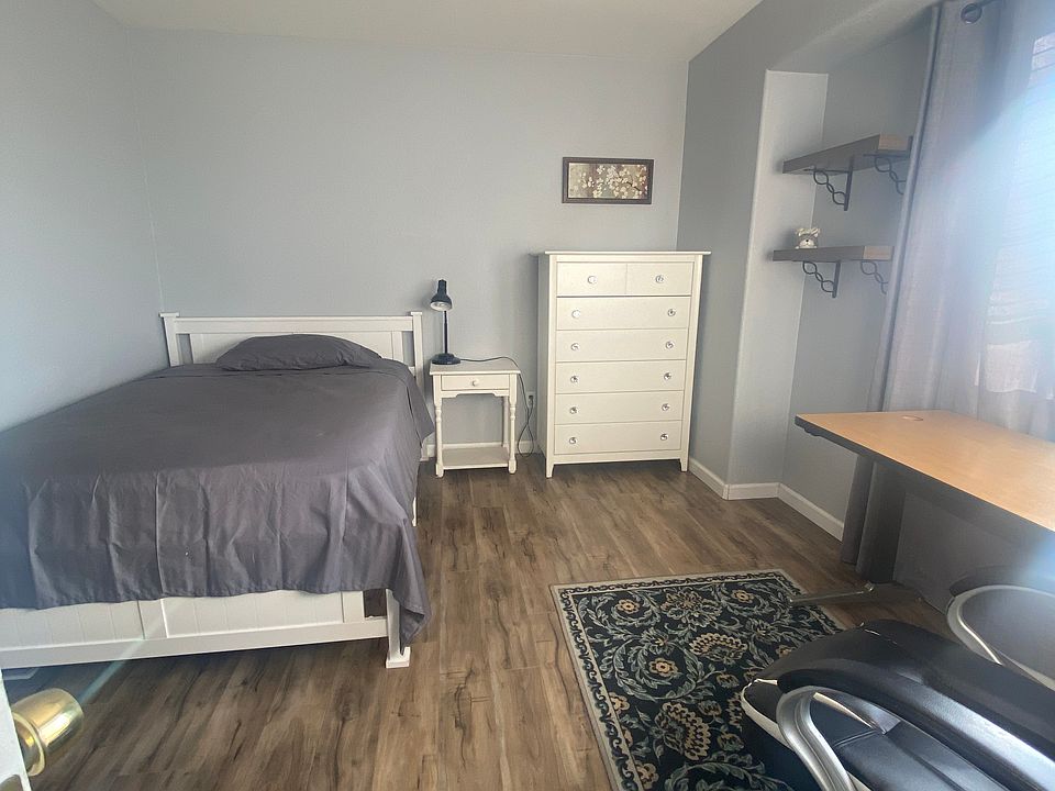 2nd image of 2380 Amethyst Way
