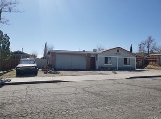 16523 Lariat Rd, Victorville, CA 92395