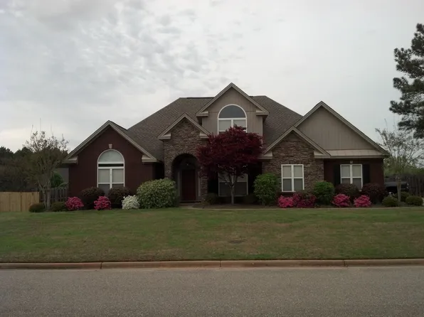 95 Walnut Point Dr, Wetumpka, AL 36093