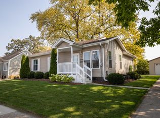 7629 40th Ave, Kenosha, WI 53142