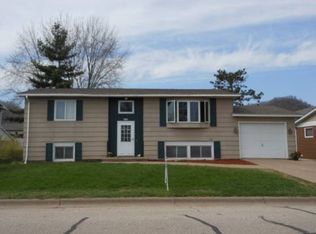 4959 W 9th St, Winona, MN 55987