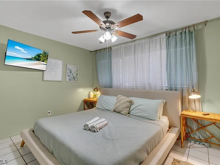 5226 Coronado Pkwy #B — Photo 12