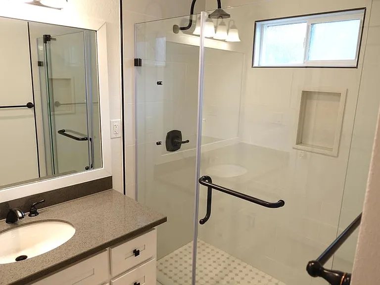 719 Willow Glen Way — Photo 10