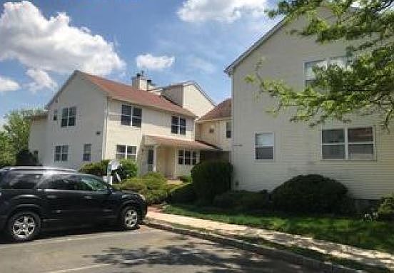 2nd image of 293 Dorset Ct