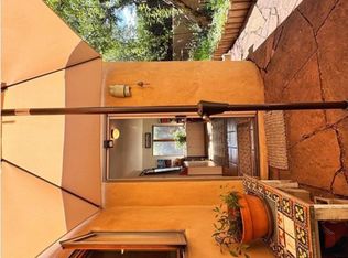 209 W Houghton St, Santa Fe, NM 87505