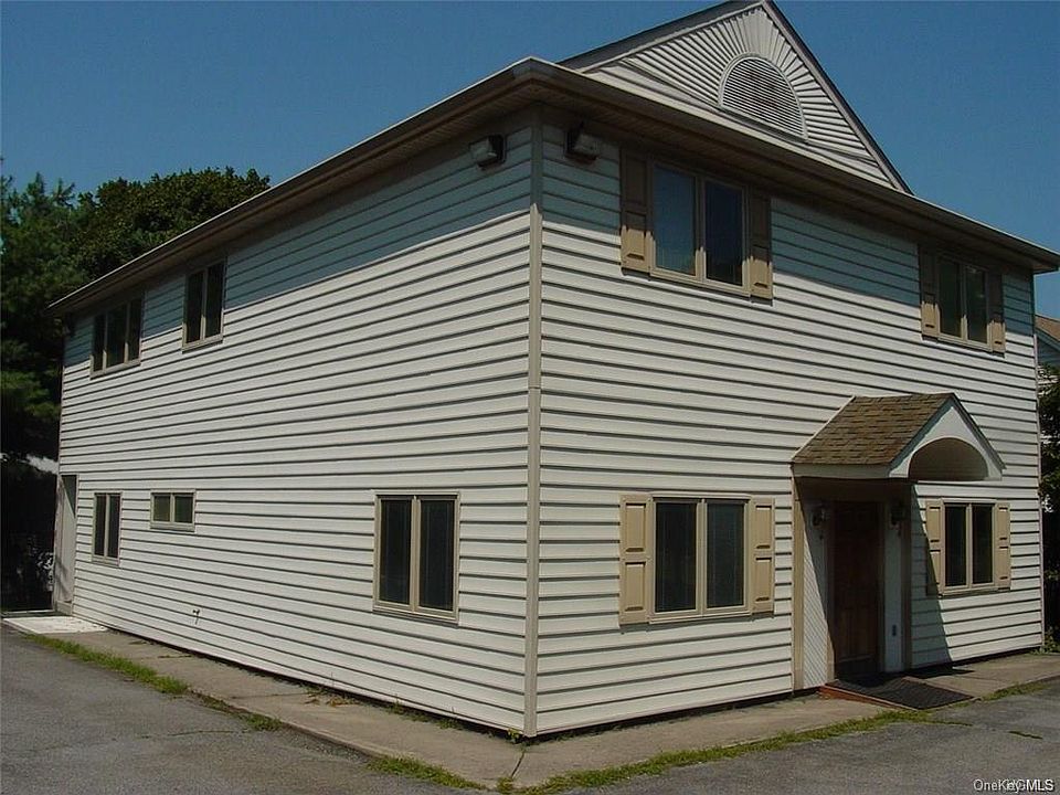 1st image of 290 Hudson St