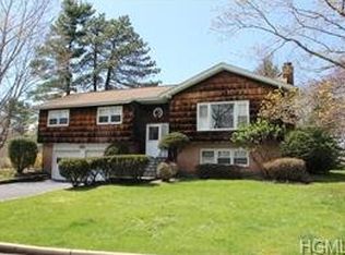 1 Lakeville Dr, Ossining, NY 10562