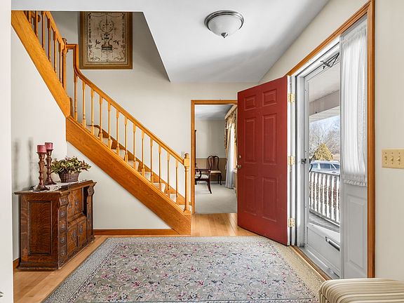 5th image of 162 Gatewood Blvd