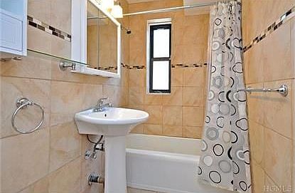 5th image of 640 W 239th St APT 1B