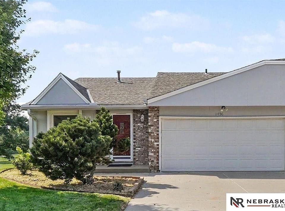 1st image of 11736 Ruggles Cir