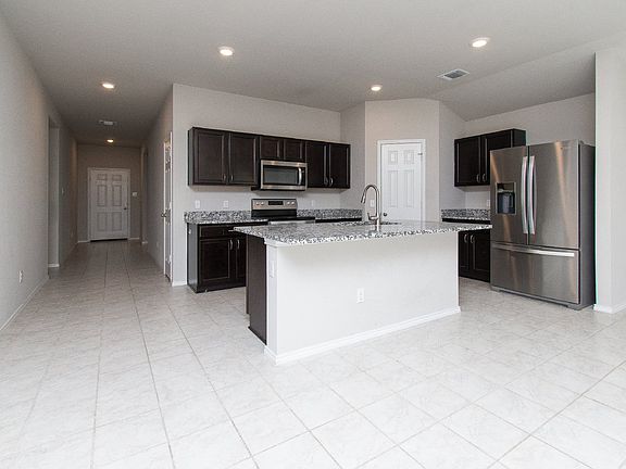 5th image of 5705 Madelyn Dr