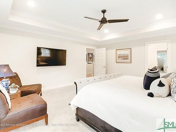 4th image of 310 Highland Cir