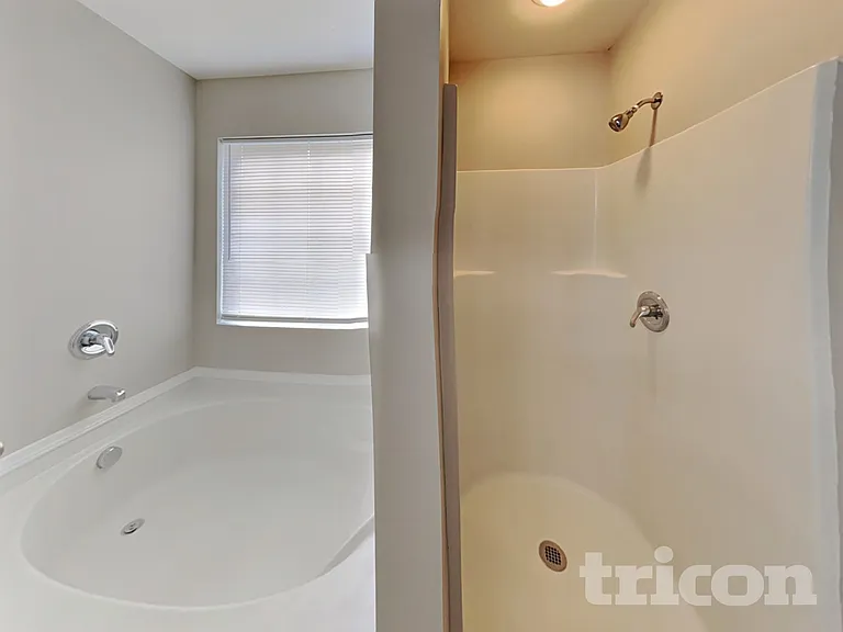 713 Southridge Dr — Photo 11