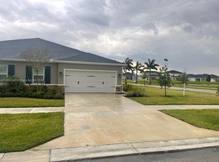 9509 SW Libertas Way, Port Saint Lucie, FL 34987