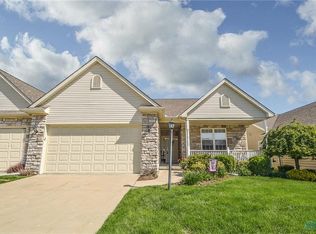 8124 Sunset Ln, Sylvania, OH 43560